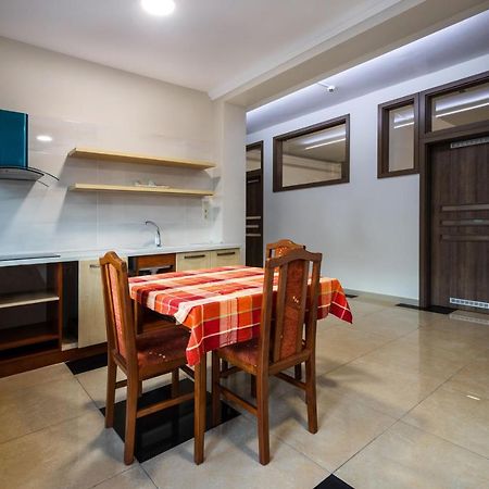 Napfeny Panzio Es Rendezvenyhaz Hotel Kecskemet Bagian luar foto