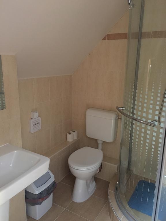 Napfeny Panzio Es Rendezvenyhaz Hotel Kecskemet Bagian luar foto